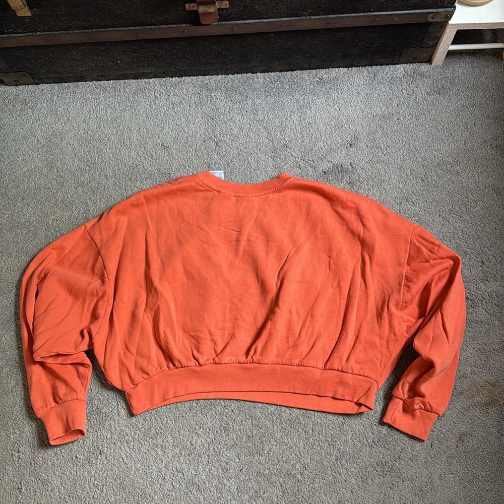 Levi's Cropped Sweatshirt - Picture 4 of 4
